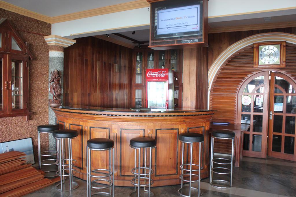 Warahena Beach Hotel Bentota Esterno foto