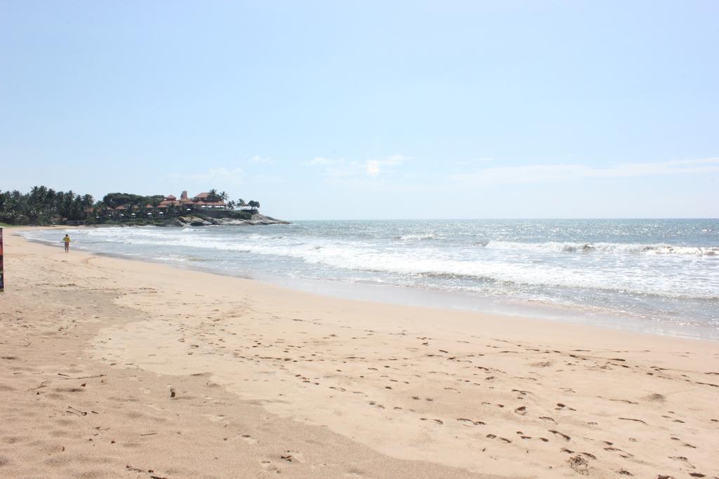 Warahena Beach Hotel Bentota Esterno foto