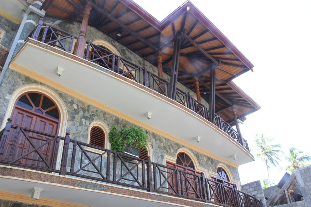 Warahena Beach Hotel Bentota Esterno foto